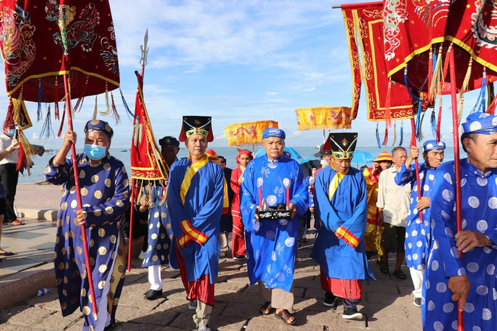 Lễ hội Nghinh Ông Thắng Tam được đưa vào Danh mục Di sản văn hóa phi vật thể
