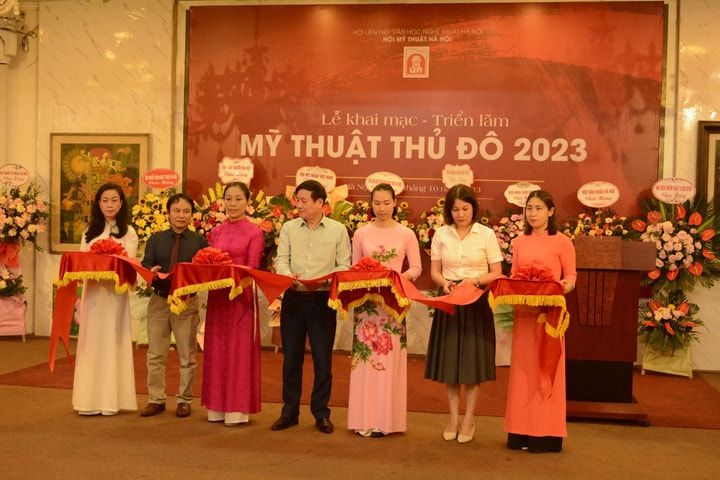 Khai mạc triển lãm Mỹ thuật Thủ đô 2023