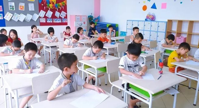 Sở GD&ĐT Hà Nội đề xuất tăng sĩ số lớp học lên 50 học sinh/lớp