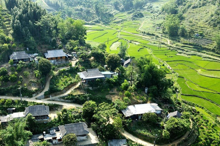 Phát triển tiềm năng du lịch văn hóa Hòa Bình: Bài 2: Bản làng bình yên giữa núi rừng Tây Bắc