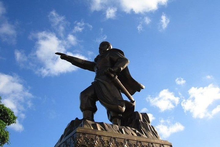Bố Cái Đại Vương Phùng Hưng – nhà vua, anh hùng thời Bắc thuộc