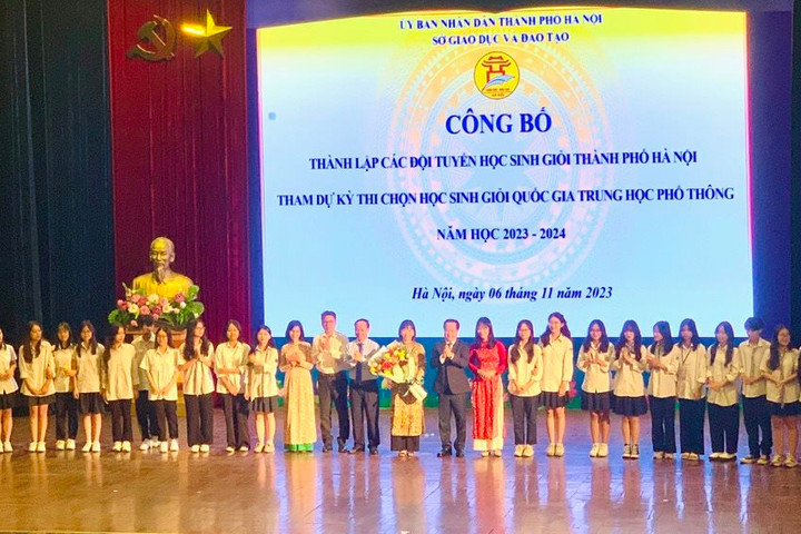 Hà Nội công bố đội tuyển tham dự kỳ thi học sinh giỏi quốc gia 2023