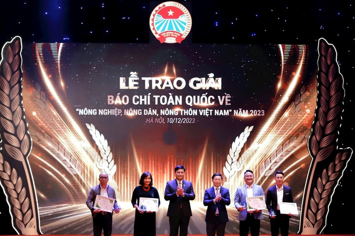 Trao giải báo chí toàn quốc về Nông nghiệp, nông dân, nông thôn Việt Nam năm 2023