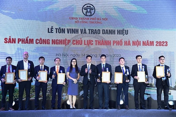 Hà Nội hỗ trợ doanh nghiệp sản xuất sản phẩm công nghiệp chủ lực phát triển khoa học công nghệ