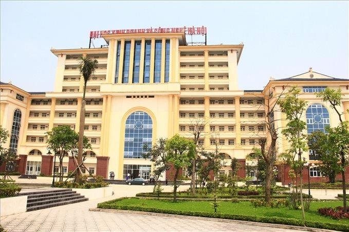 Đại học Kinh doanh và Công nghệ Hà Nội tuyển sinh khối ngành sức khỏe