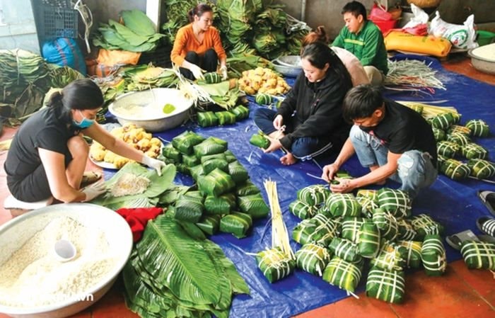 Mùa Tết ở làng bánh chưng Tranh Khúc