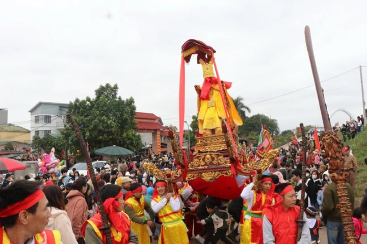 Dâng hương kỷ niệm Đức Thuỷ tổ Kinh Dương Vương khai sinh mở nước Việt Nam