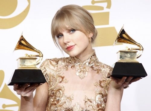 Ca sĩ Taylor Swift lọt danh sách tỷ phú của Forbes