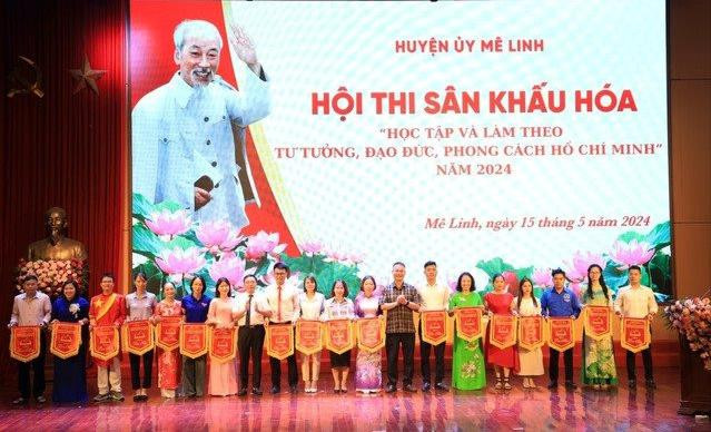 Mê Linh (Hà Nội): Tổ chức Hội thi sân khấu hóa "Học tập và làm theo tư tưởng, đạo đức, phong cách Hồ Chí Minh"