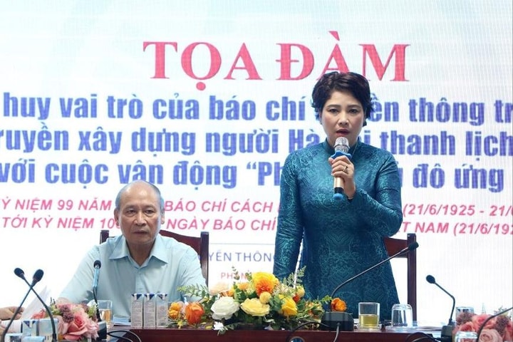 Phát huy vai trò của báo chí trong việc tuyên truyền xây dựng người Hà Nội thanh lịch văn minh