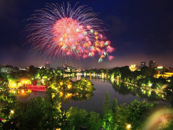 Hà Nội triển khai 30 điểm bắn pháo hoa kỷ niệm 70 năm Ngày Giải phóng Thủ đô