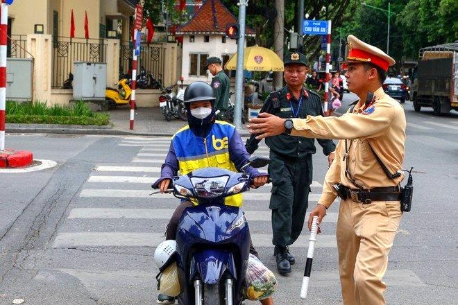 Hà Nội thành lập thêm 5 Tổ công tác đặc biệt xử lý vi phạm giao thông