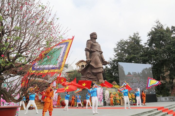 “Cánh tay nối dài” để người Hà Nội thêm văn minh, thanh lịch, nghĩa tình