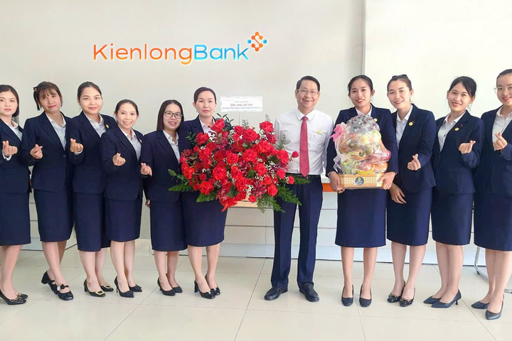 KienlongBank kịp thời ngăn chặn khách hàng chuyển 400 triệu cho đối tượng lừa đảo