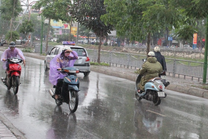 Miền Bắc đón không khí lạnh, mưa giông xuất hiện