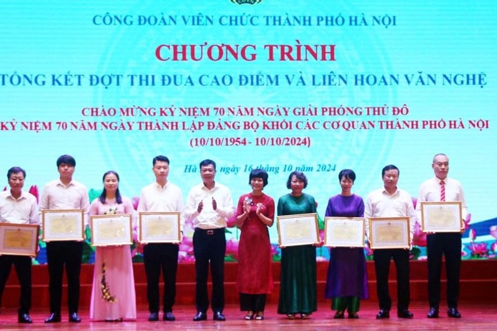 Công đoàn viên chức TP Hà Nội tổng kết đợt thi đua cao điểm kỷ niệm 70 năm Ngày Giải phóng Thủ đô