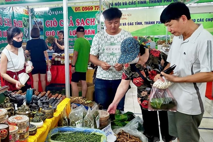 Hà Nội lên kế hoạch đảm bảo cung - cầu hàng hóa với các tỉnh, thành dịp cuối năm