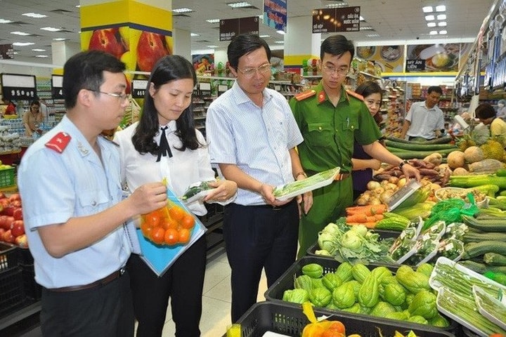 Hà Nội: Đảm bảo an toàn thực phẩm phục vụ dịp Tết, Lễ hội Xuân năm 2025