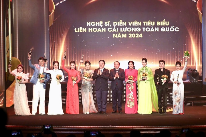 Bộ Văn hóa, Thể thao và Du lịch hướng dẫn hồ sơ đề nghị khen thưởng cấp Nhà nước năm 2025