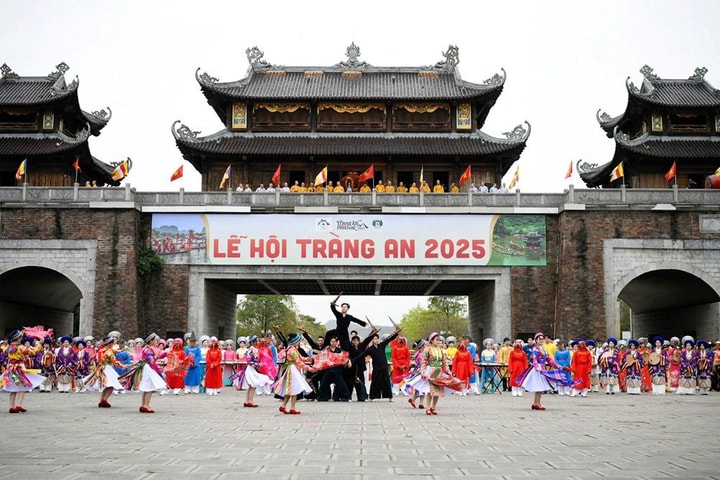 Lễ hội Tràng An - Di sản ngàn năm của Việt Nam