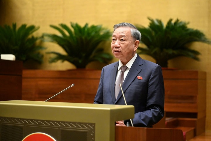 “Đột phá thể chế, pháp luật để đất nước vươn mình”
