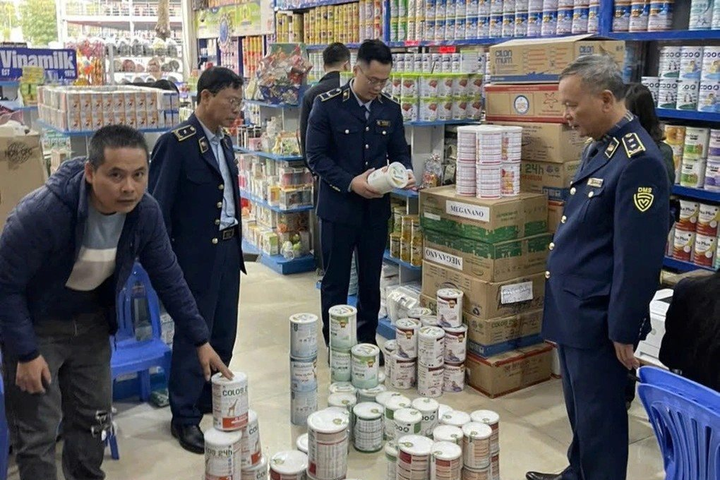 Hà Nội: Thành lập 2 Đoàn kiểm tra về kinh doanh sữa, thực phẩm bảo vệ sức khỏe