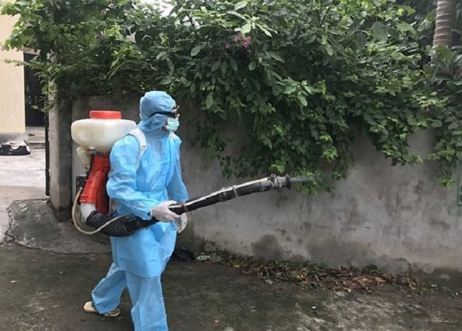 Hà Nội đẩy mạnh phòng, chống dịch bệnh mùa mưa bão