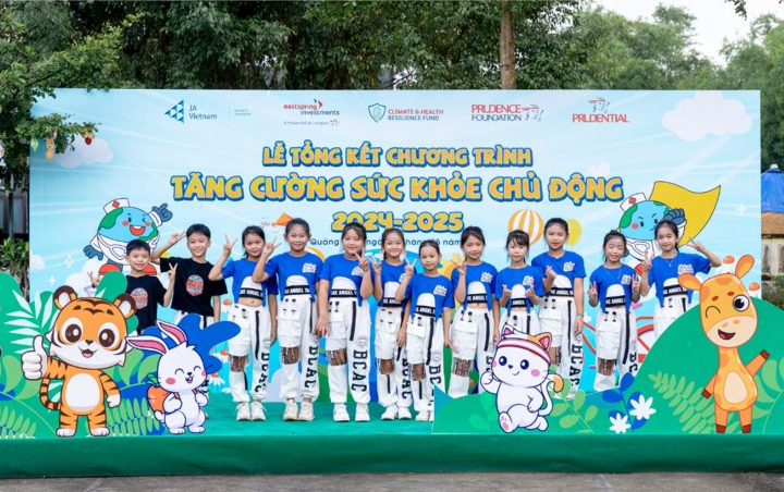 Sáng kiến nhằm nâng cao nhận thức, năng lực ứng phó với biến đổi khí hậu