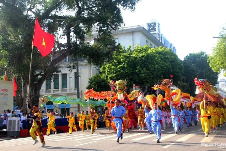 Triển lãm thành tựu kinh tế - xã hội Thủ đô Hà Nội nhân dịp Quốc khánh 2/9