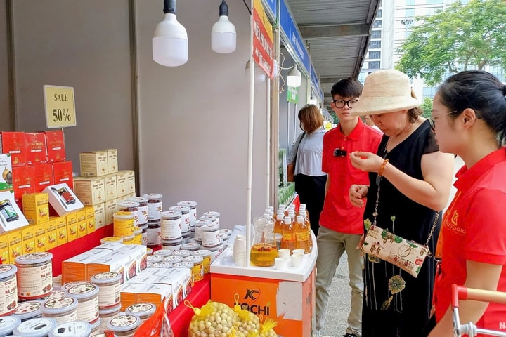 Hà Nội triển khai bình ổn thị trường các mặt hàng thiết yếu