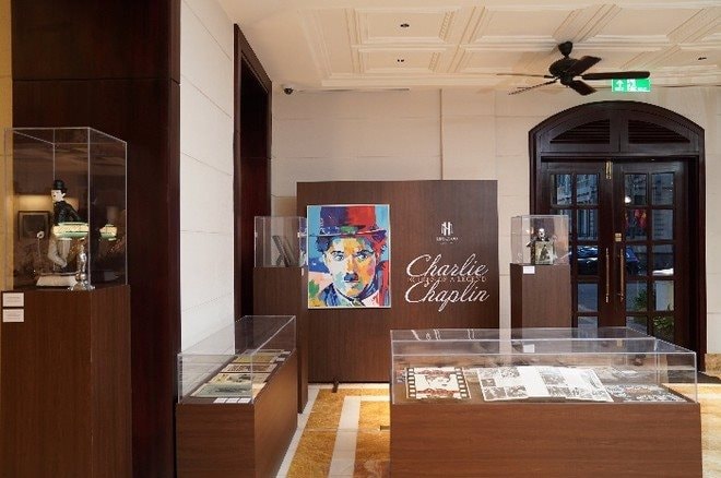 Trưng bày kỷ vật của danh hài Charlie Chaplin tại Hà Nội