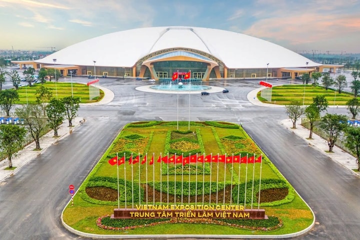 Hoàn thành công tác chuẩn bị tổ chức Triển lãm thành tựu Đất nước trước 15/8