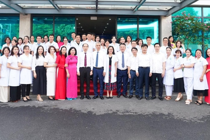 Phường Nghĩa Đô khánh thành Trạm y tế và bổ nhiệm cán bộ