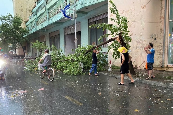 Xã Thanh Trì trực 24/24, sẵn sàng ứng phó bão số 3