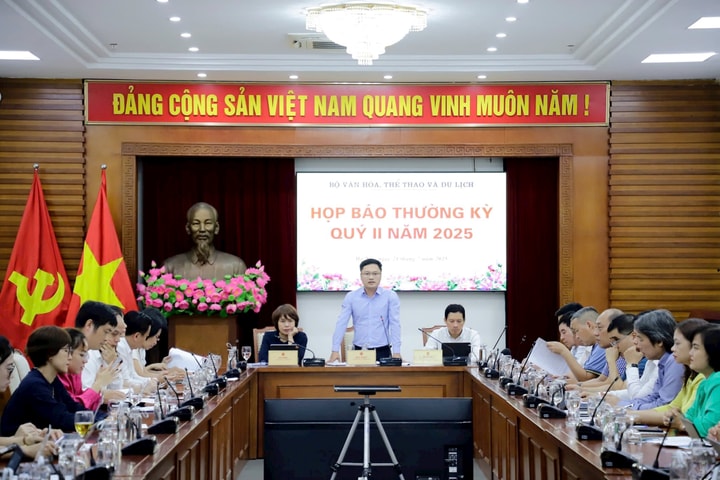 Phát huy giá trị di sản, hoàn thiện chiến lược phát triển công nghiệp văn hóa