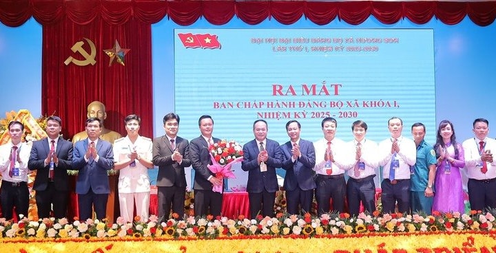 Phát triển xã Hương Sơn theo hướng đô thị giàu đẹp, văn minh
