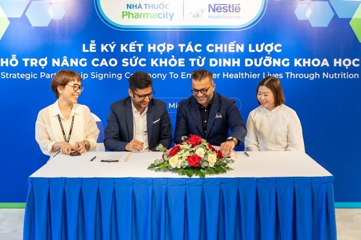 Pharmacity cùng Nestlé Việt Nam đưa giải pháp dinh dưỡng khoa học đến gần hơn với cộng đồng