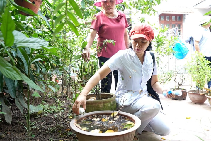 Xã, phường của Hà Nội chủ động phòng bệnh Chikungunya theo nguyên tắc “4 tại chỗ”