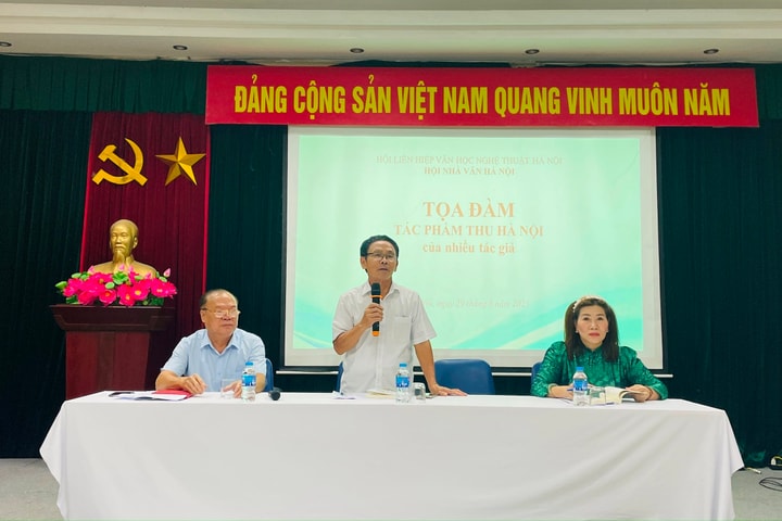 Ra mắt tập sách “Thu Hà Nội”