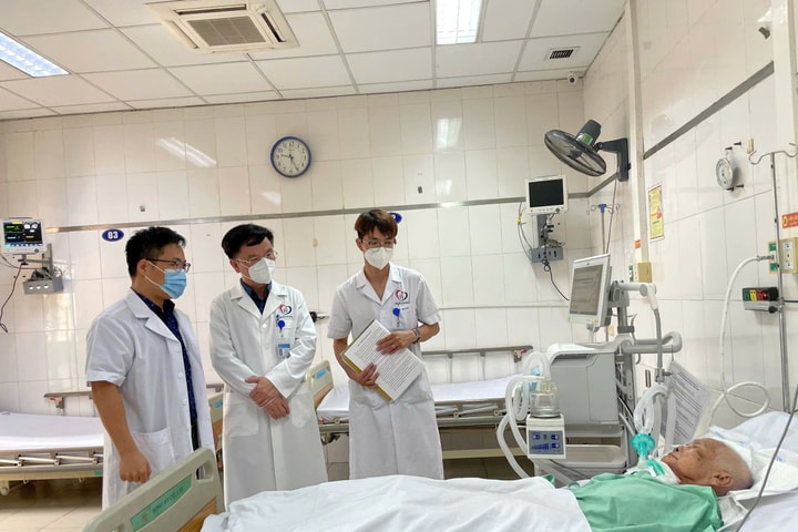 Hà Nội: Tăng cường quản lý hoạt động hành nghề y, dược ngoài công lập, đặc biệt có yếu tố nước ngoài