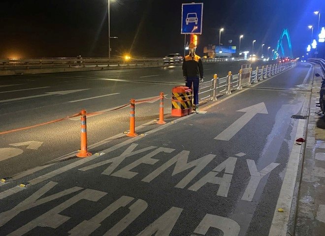 Hà Nội điều chỉnh giao thông ban đêm trên cầu Nhật Tân