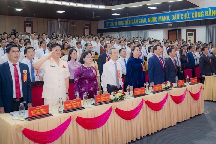 TP Huế “Thi đua đổi mới, sáng tạo, cùng đất nước bước tới kỷ nguyên phát triển hùng cường, thịnh vượng, hạnh phúc”