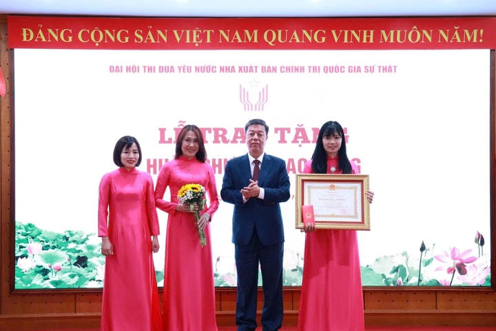 Nhà xuất bản Chính trị quốc gia Sự thật: Phát huy sức mạnh thi đua, khẳng định uy tín và vị thế