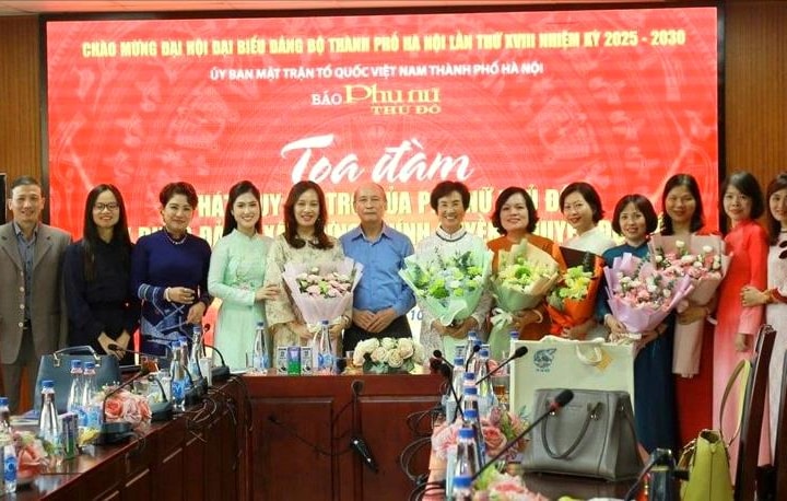 Phát huy vai trò của phụ nữ Thủ đô trong xây dựng Đảng, xây dựng chính quyền, chuyển đổi số