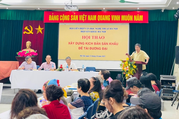 Hội Sân khấu Hà Nội tìm giải pháp cho kịch bản đề tài đương đại