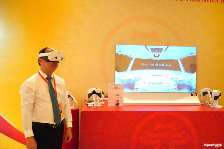 Trải nghiệm công nghệ về hành trình xây dựng và phát triển Thủ đô