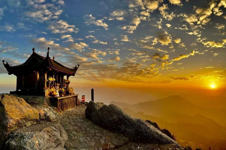 Phát động cuộc thi ảnh “Khoảnh khắc di sản Yên Tử – Vĩnh Nghiêm – Côn Sơn, Kiếp Bạc”