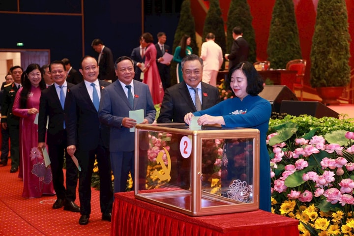 64 đại biểu Đảng bộ TP Hà Nội dự Đại hội toàn quốc lần thứ XIV của Đảng