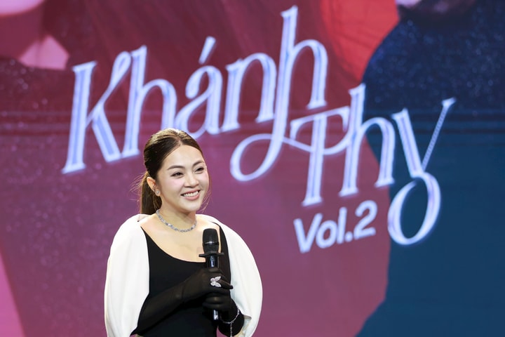 Từ “Tiếng hát Hà Nội” đến Vol.2 Khánh Thy viết tiếp giấc mơ âm nhạc