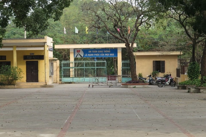 Trường THPT Ngọc Hồi là công trình chào mừng Đại hội Đảng bộ thành phố Hà Nội lần thứ XVIII